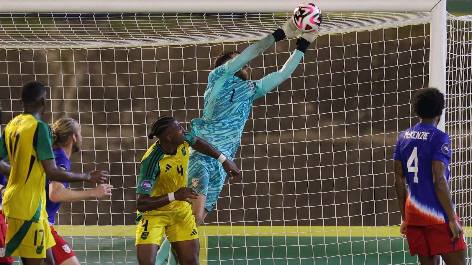 反映了他对 反映了他对